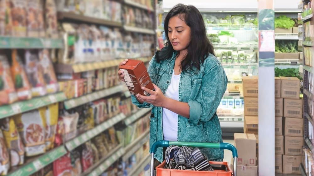 Understanding Food Labels: Decoding Ingredients, Nutrition Facts, and Hidden Sugars