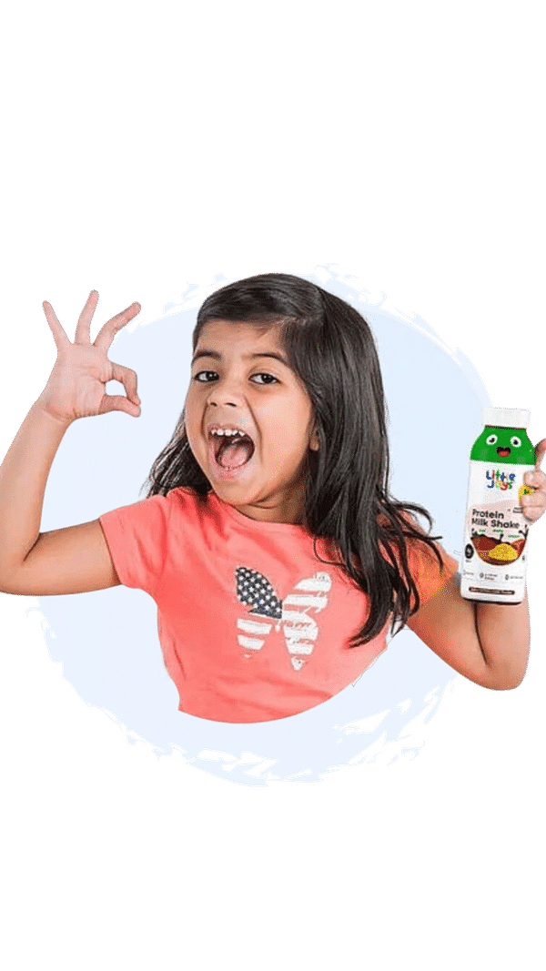 How Ria uses Little Joys Protein Milkshake & Multivitamin Gummies?