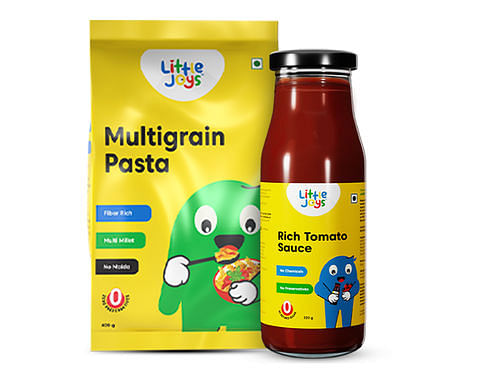 Rich Tomato Sauce + Multigrain Pasta 