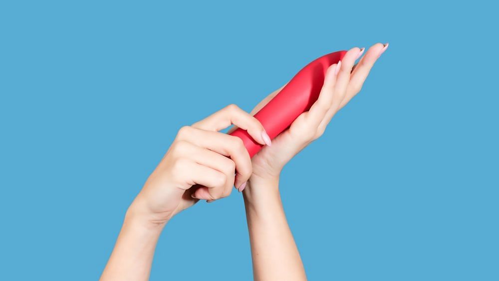 How to Use a Vibrator? Best Types, Tips, Benefits, Precaution
