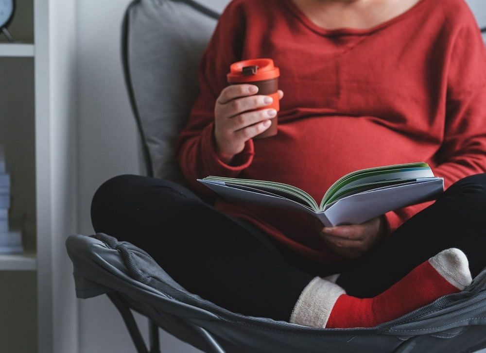 11 Best Books to Read During Pregnancy in 2022