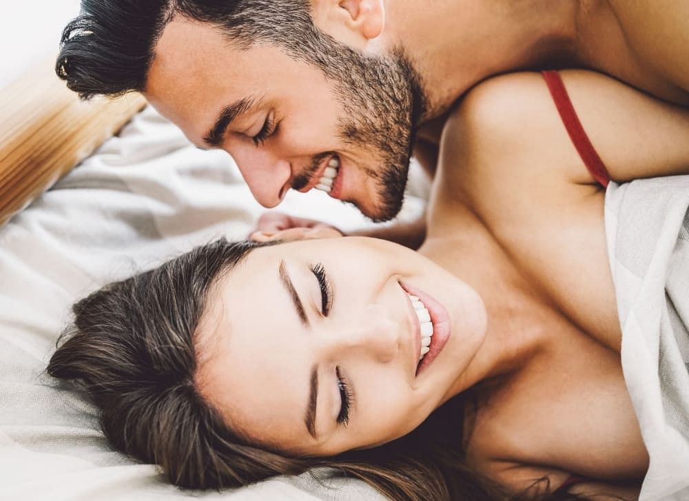 21 Best Foreplays Ideas for Him & PRO Tips for Women!