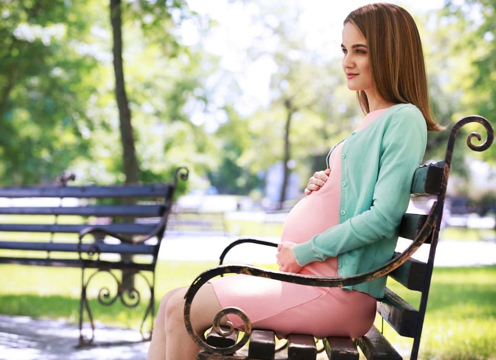 गर्भवति महिला को प्रेगनेंसी में कैसे बैठना चाहिए?