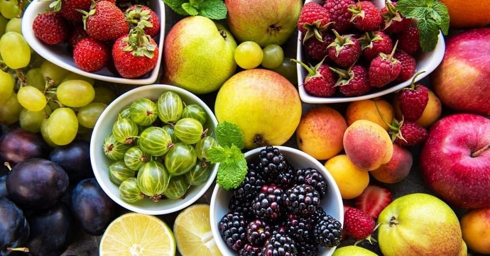 20 Best Summer Fruits & Health Benefits ~ Nutritionist Recommended