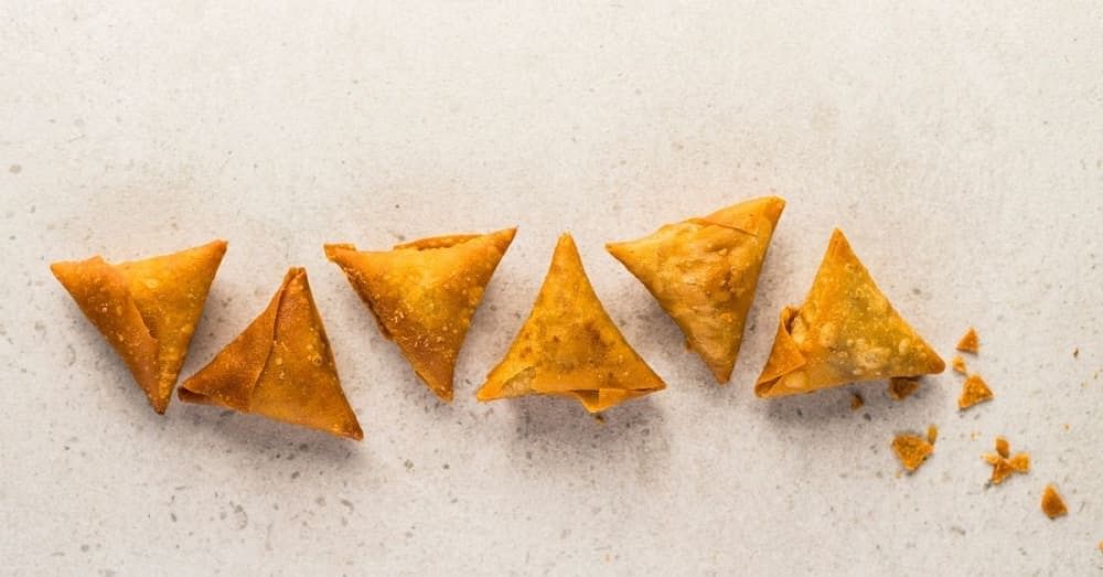 1 Samosa Calories ~ Nutrition Facts, Weight Loss, Recipe