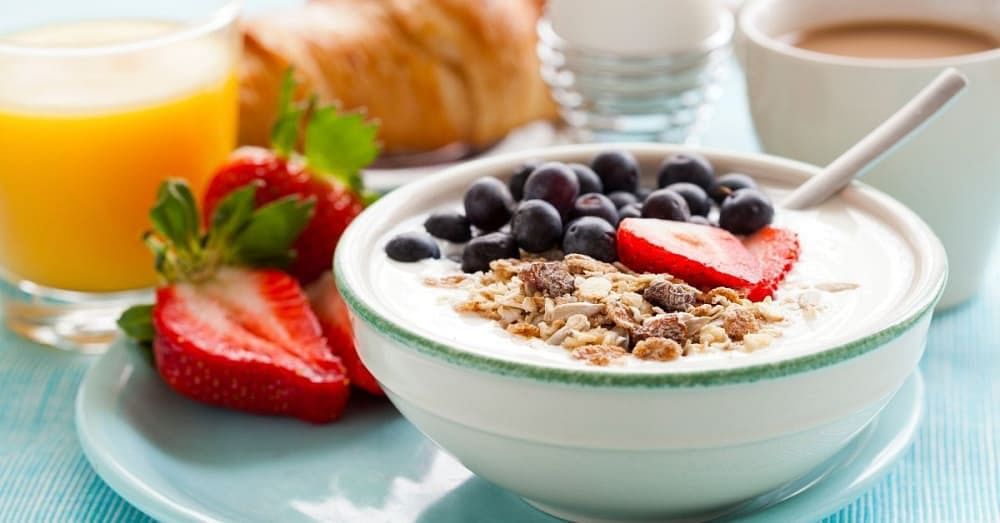 स्वस्थ के लिये १५ सबसे अच्छा नाश्ता | 15 Best Healthiest Breakfast in Hindi